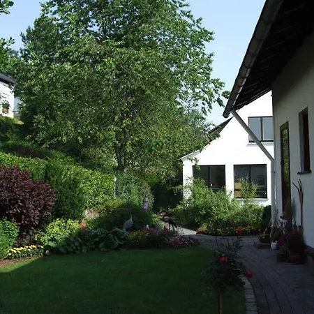 Haus Mittelberg דירה *